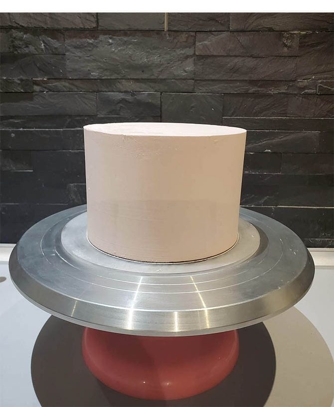 Un gâteau lisse